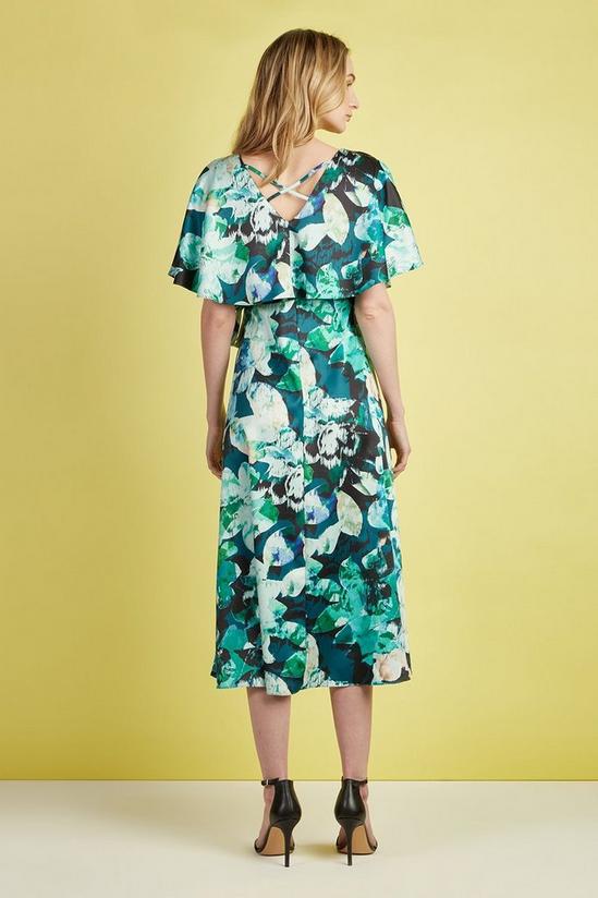 Wallis Petite Green Floral Cape Sleeve Dress 3