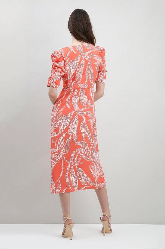 Wallis Leaf Print Gathered Detail Midi Dress 3