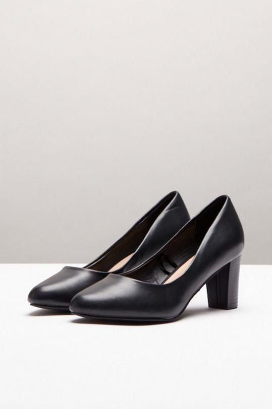 Wallis Ellence Block Heeled Court Shoes 4