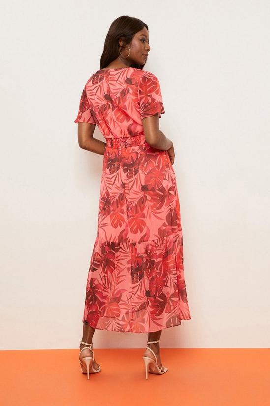 Wallis Leaf Print Shirred Waist Fluted Sleeve Dress 3