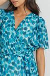 Wallis Turquoise Watercolour Foil Ruffle Front Dress thumbnail 4