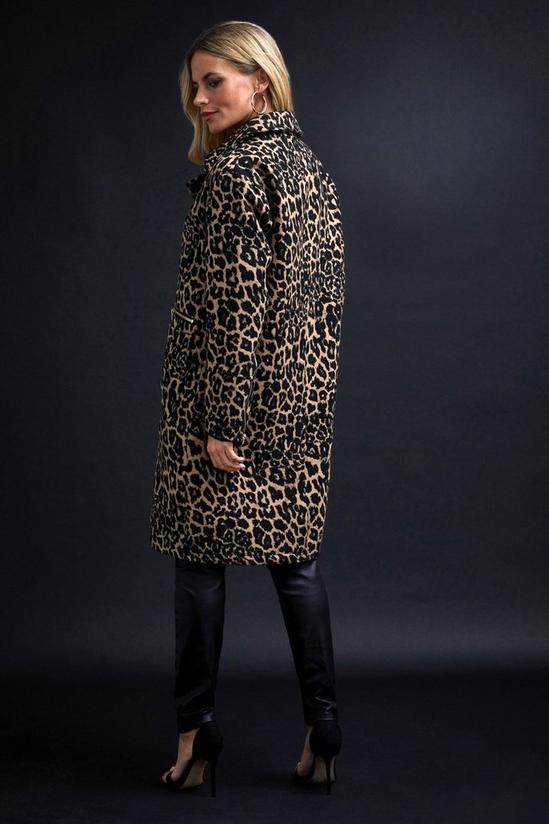 Wallis Petite Leopard Zip Detail Coat 3