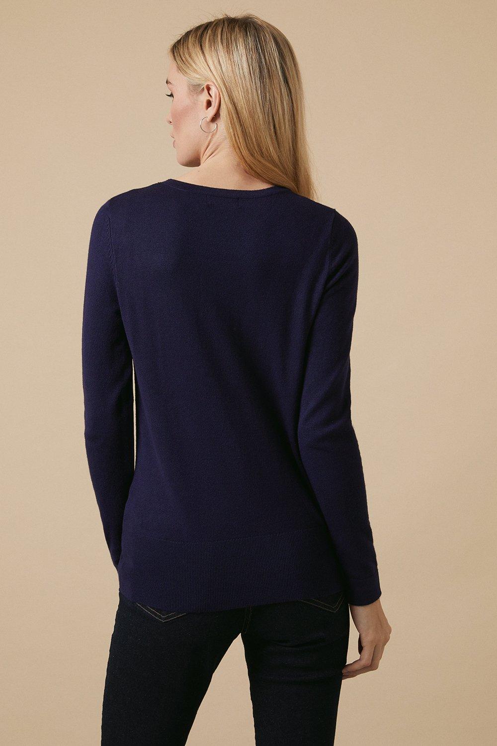 Wallis 2025 navy jumper