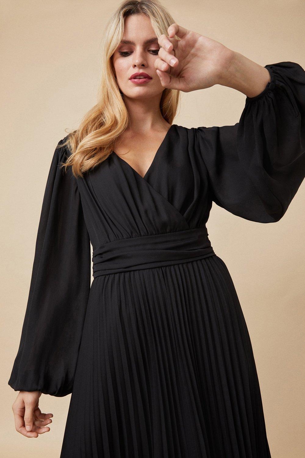 Black pleated wrap store dress