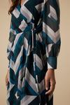 Wallis Green Geometric Blouson Sleeve Wrap Dress thumbnail 4