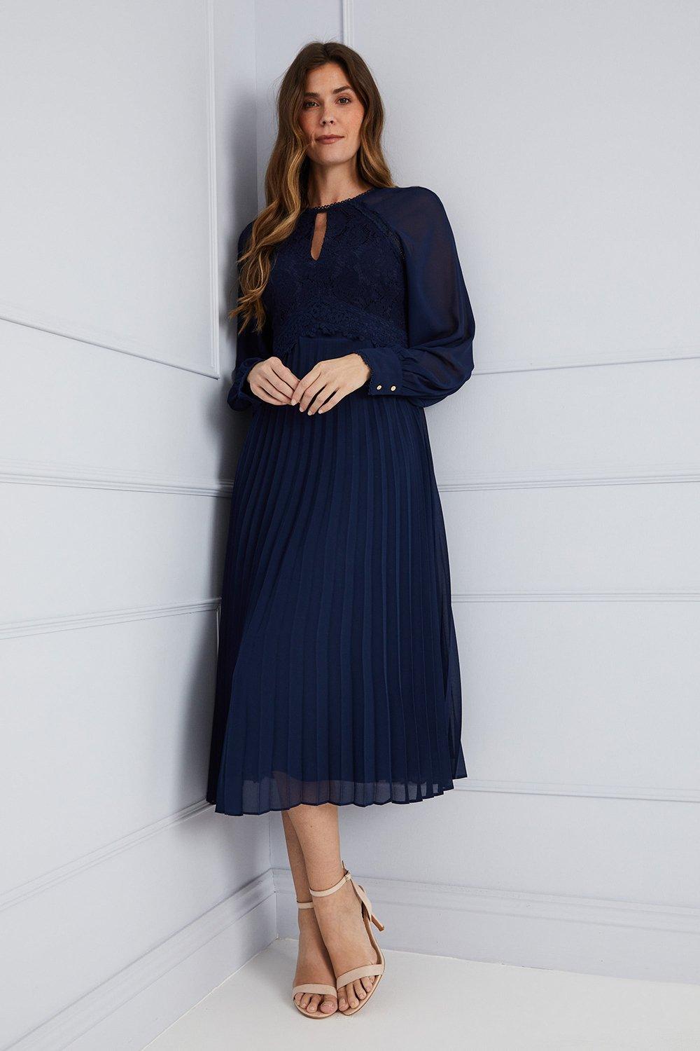 Lace insert pleated outlet midi dress