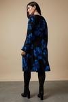 Wallis Curve Blue Floral Jersey Wrap Midi Dress thumbnail 3