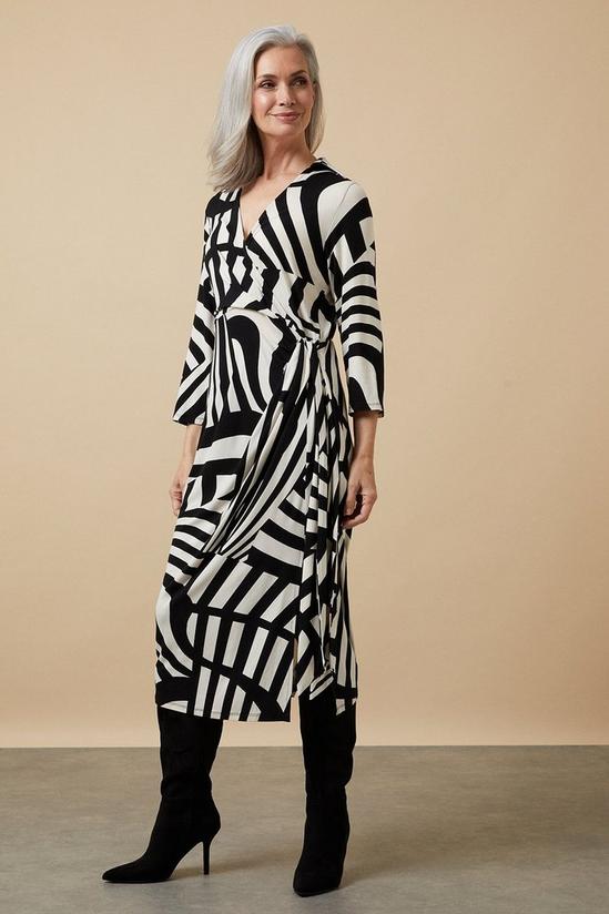 Wallis Mono Graphic Wrap Jersey Shirt Midi Dress 2