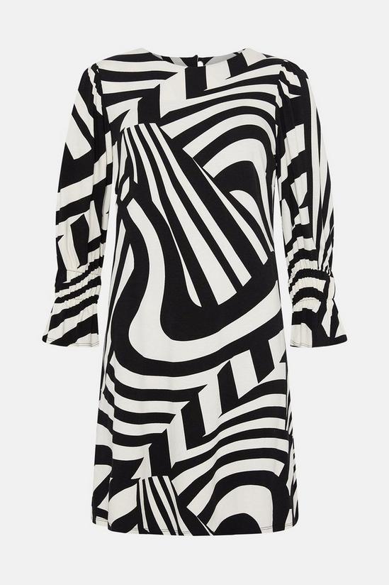 Wallis Mono Graphic Flute Sleeve Jersey Shift Dress 5