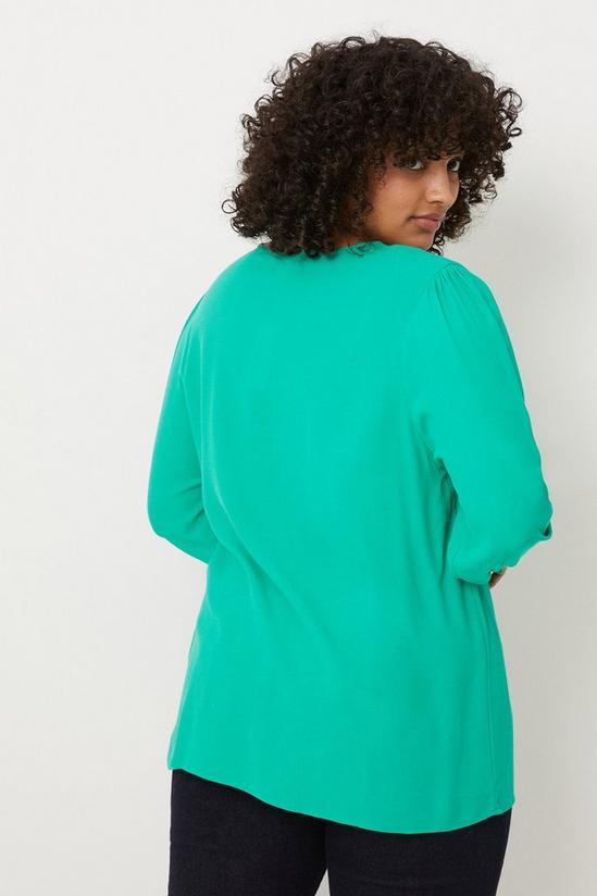 Wallis Curve Green Ruched Detail Top 3