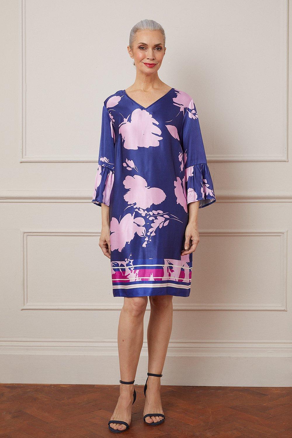 Flute sleeve shift store dress