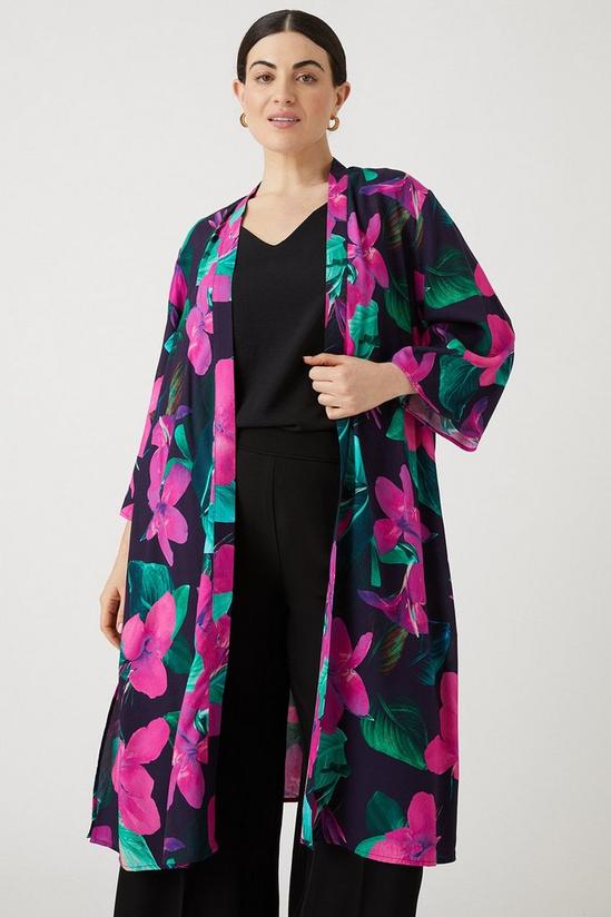Wallis Curve Black Floral Kimono 1