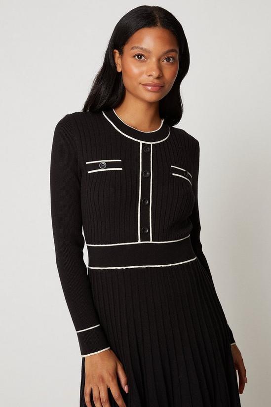 Wallis Petite Ribbed Pleated Knitted Dress 2