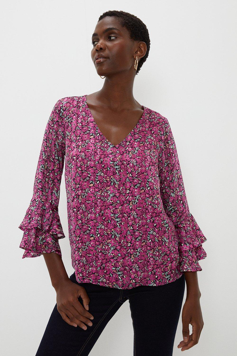 Womens Floral Flute Sleeve Top