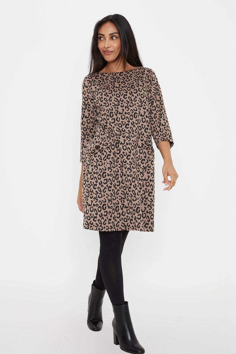 Womens Petite Leopard Jacquard Ponte Shift Dress