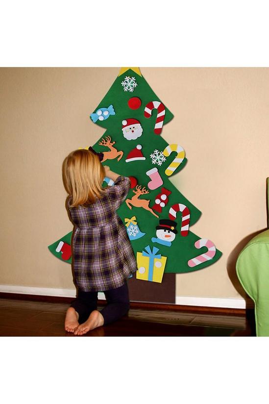 Living and Home DIY Felt Christmas Tree with Detachable Ornaments Hanging Decor 3